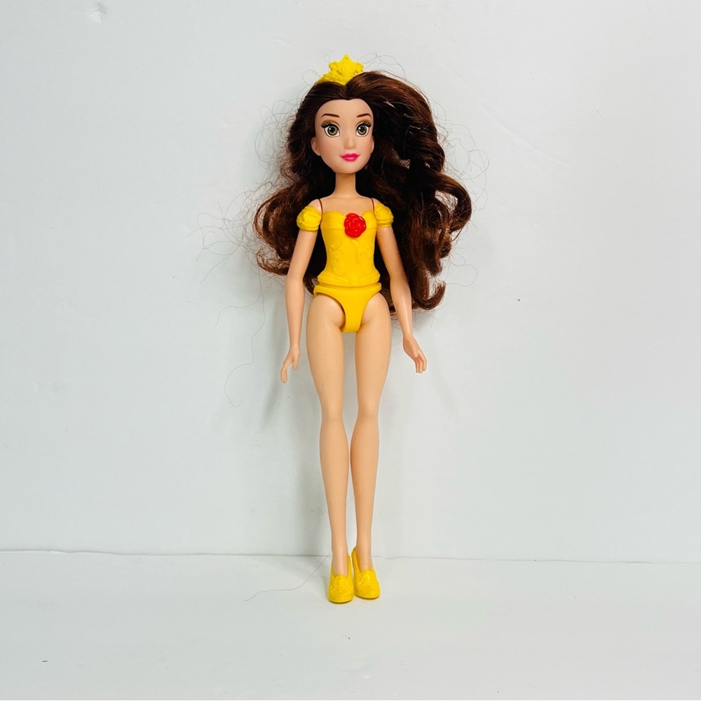 Hasbro Disney Princess Belle beauty‎ and the beast doll 2017